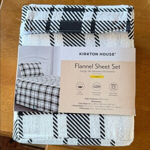 Kirkton House Black and White Flannel Sheet Set